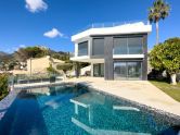 Villa of luxury first line Calpe Alicante