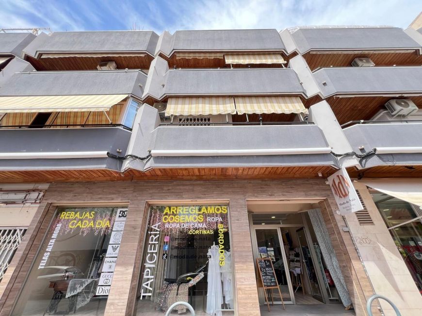 Испания commercial torrevieja 