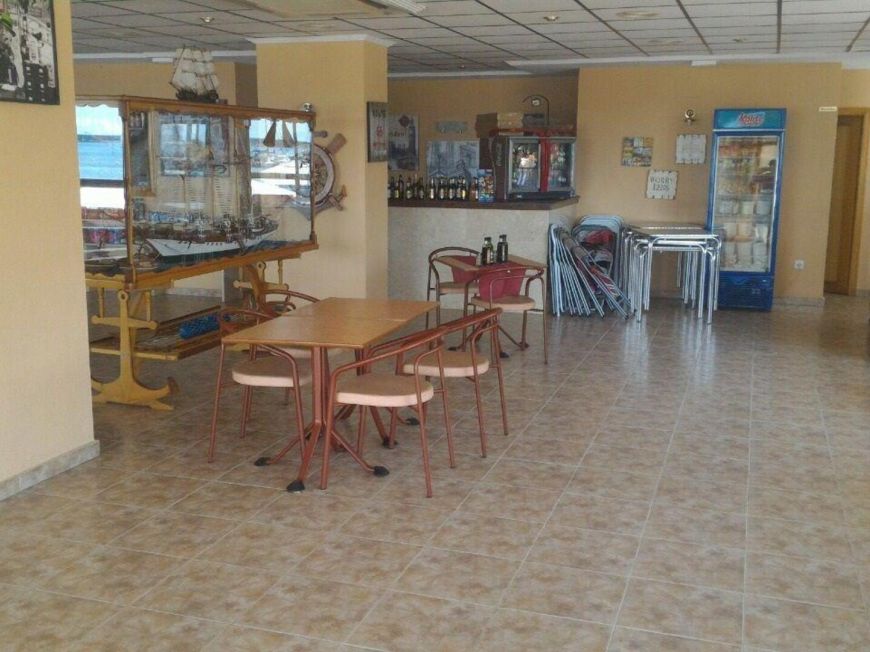 Испания commercial torrevieja 